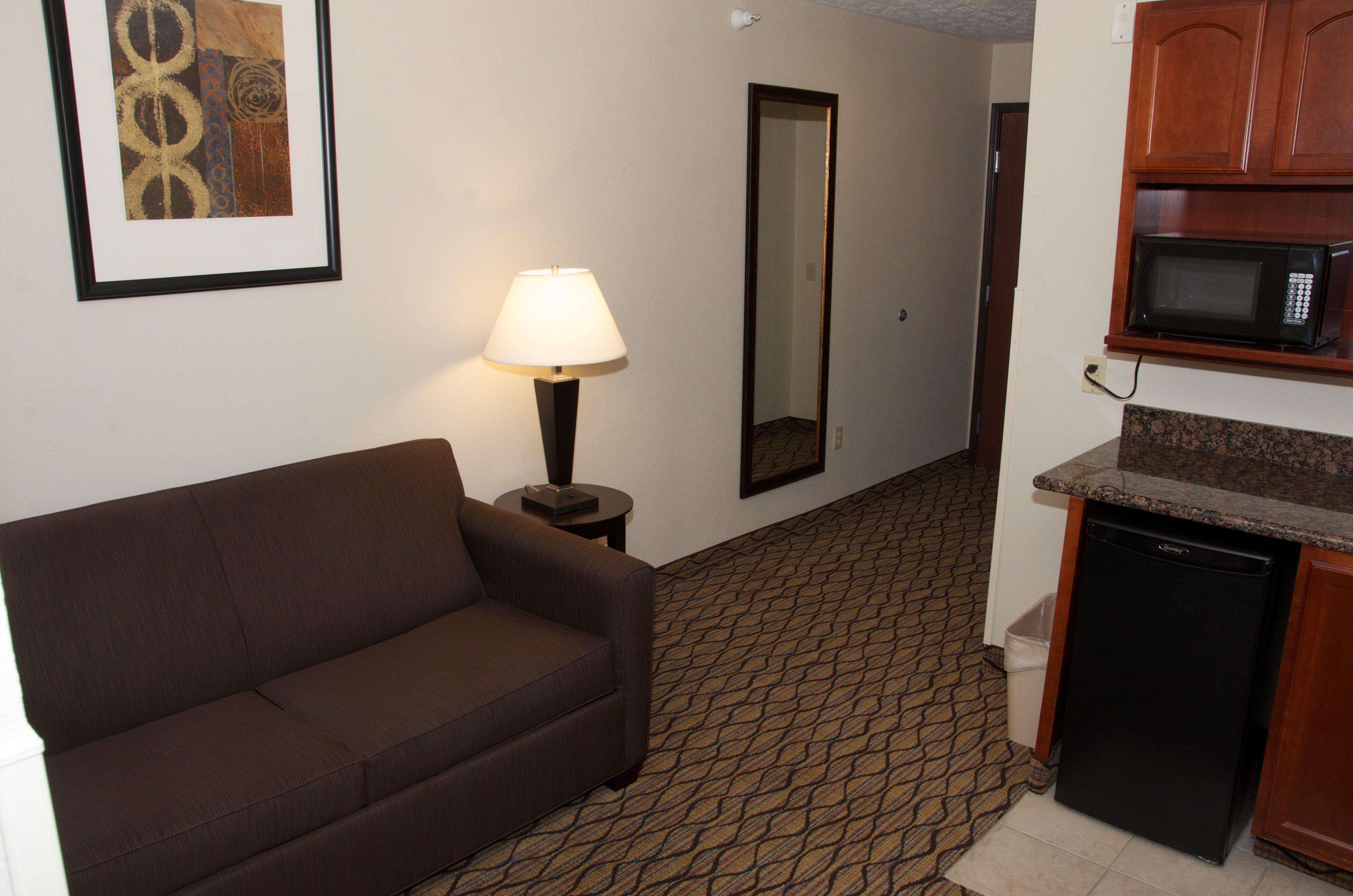 Holiday Inn Express Hotel & Suites Cadillac By Ihg Ngoại thất bức ảnh