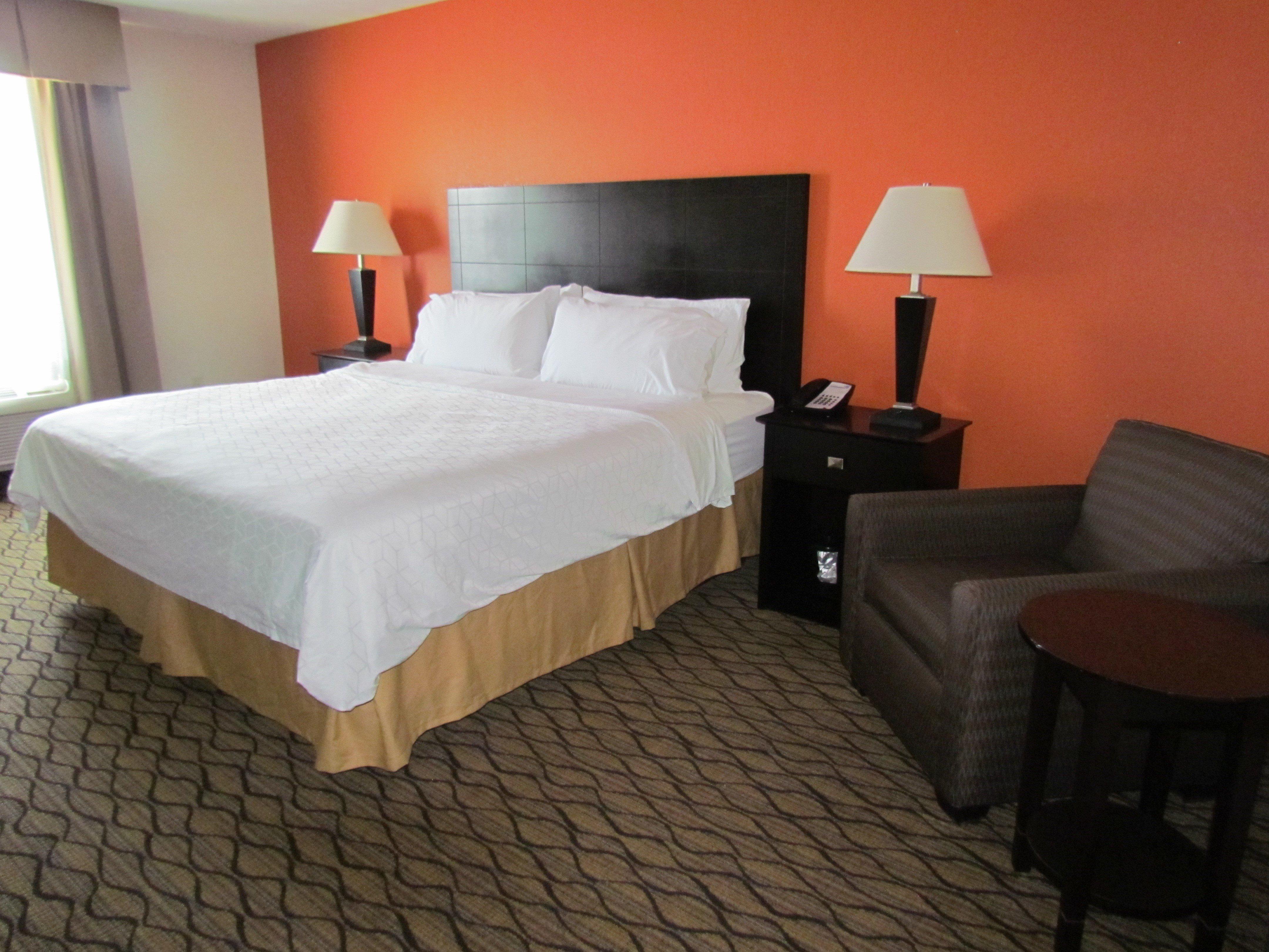 Holiday Inn Express Hotel & Suites Cadillac By Ihg Ngoại thất bức ảnh