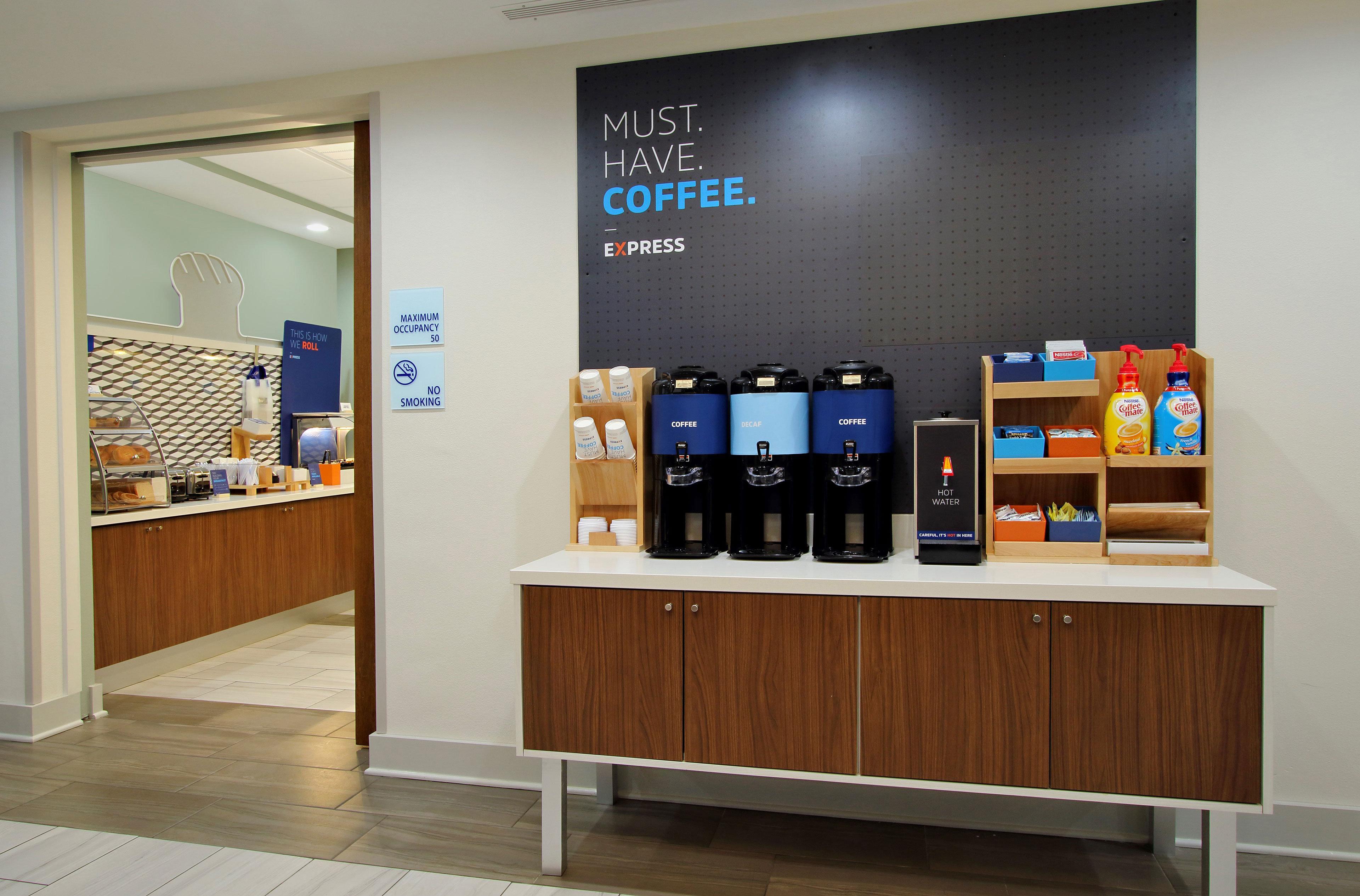 Holiday Inn Express Hotel & Suites Cadillac By Ihg Ngoại thất bức ảnh